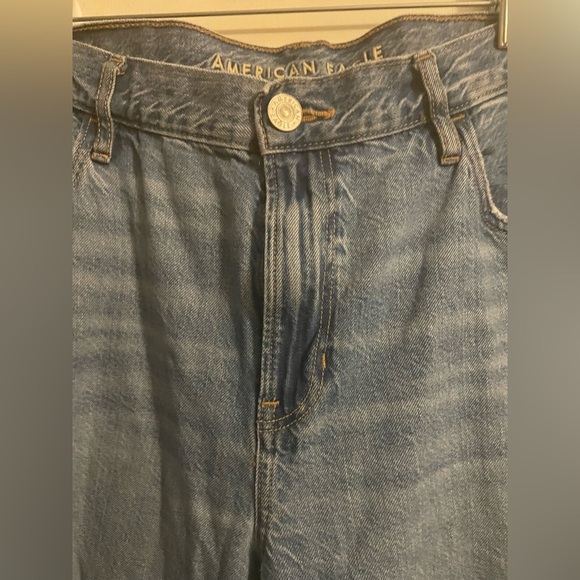 American Eagle Distressed 90’s Straight Jeans Medium Wash Size 18 Short - Picture 16 of 16